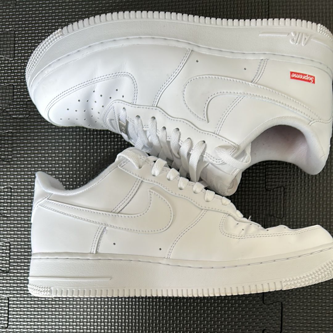 Supreme × Nike Air Force 1 Low "White"
