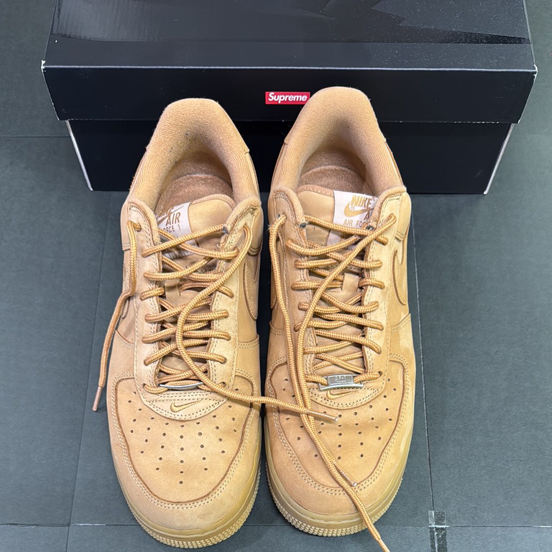 Supreme × Nike Air Force 1 Low "Flax/Wheat"