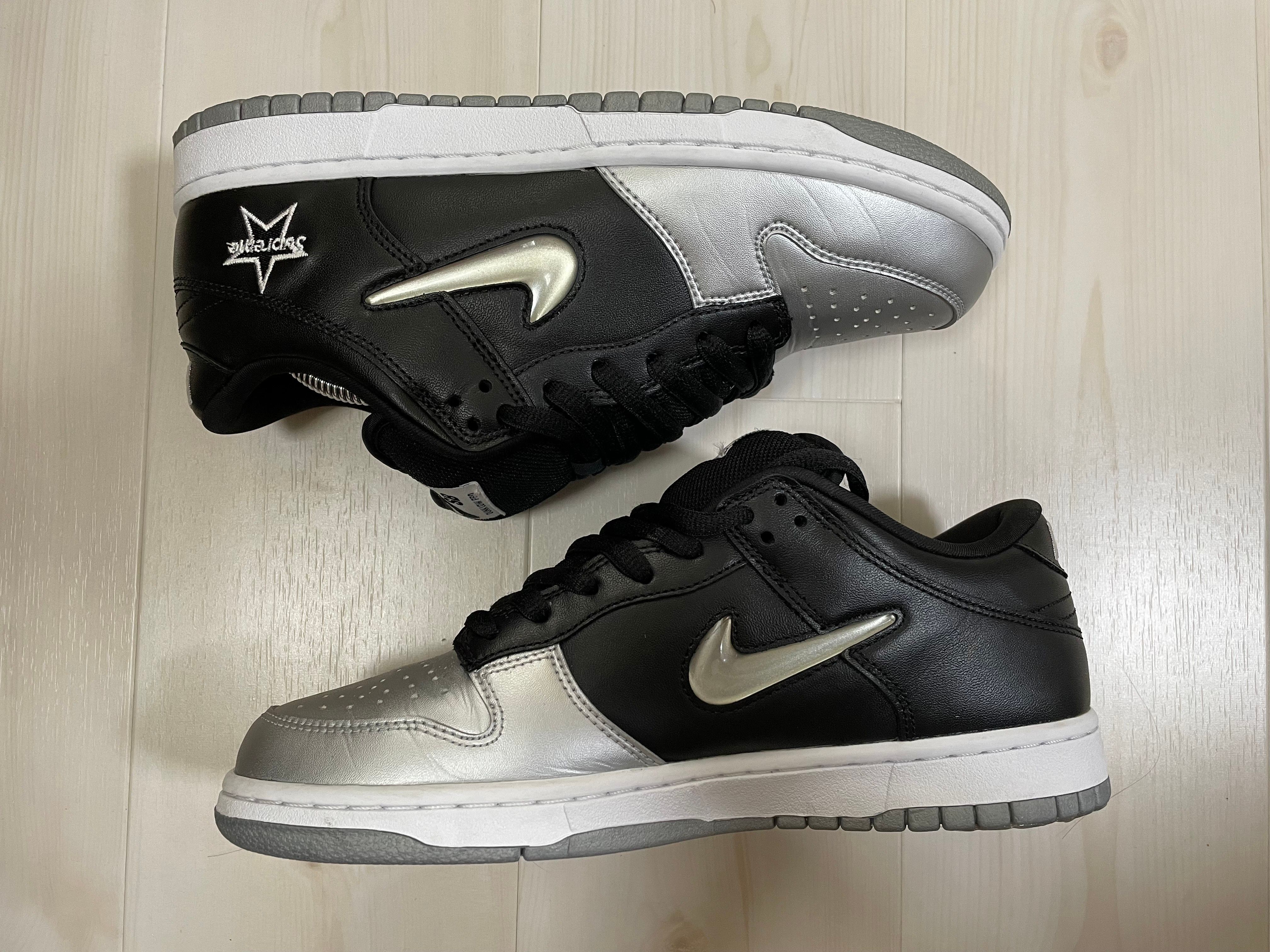 Supreme × Nike Dunk Low "Metallic Silver/Black"