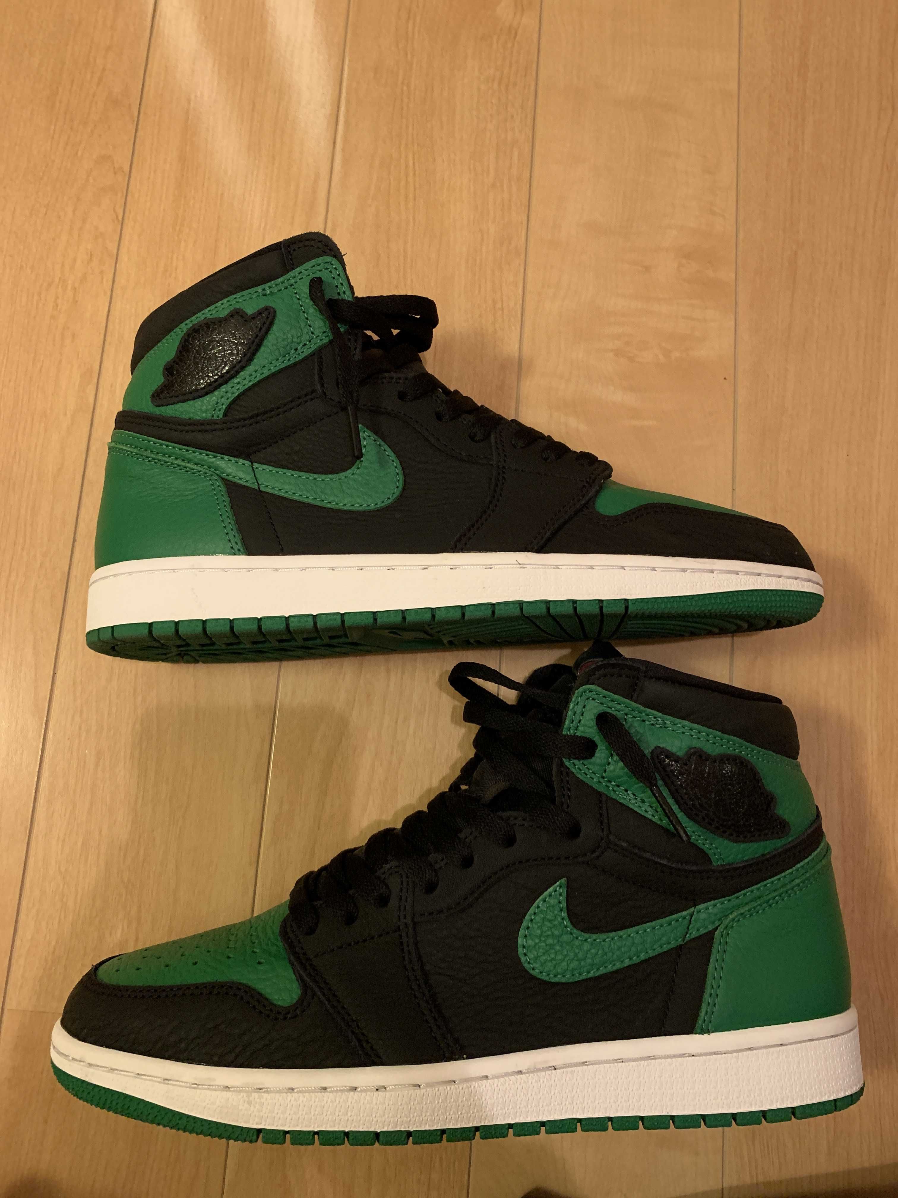 Nike Air Jordan 1 Retro High OG "Black/Pine Green" (2020)      