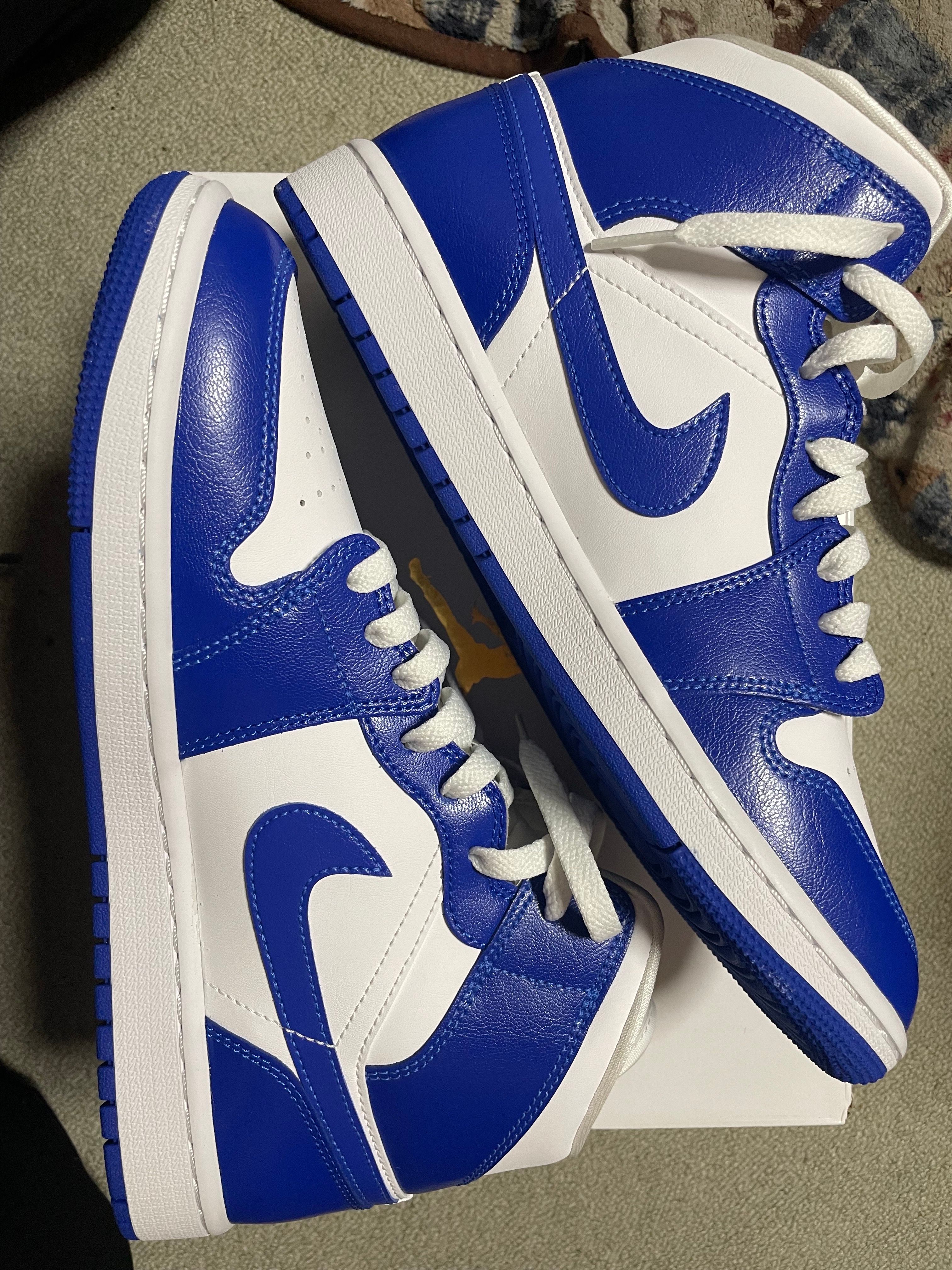 Nike Women's Air Jordan 1 Mid "Kentucky Blue"