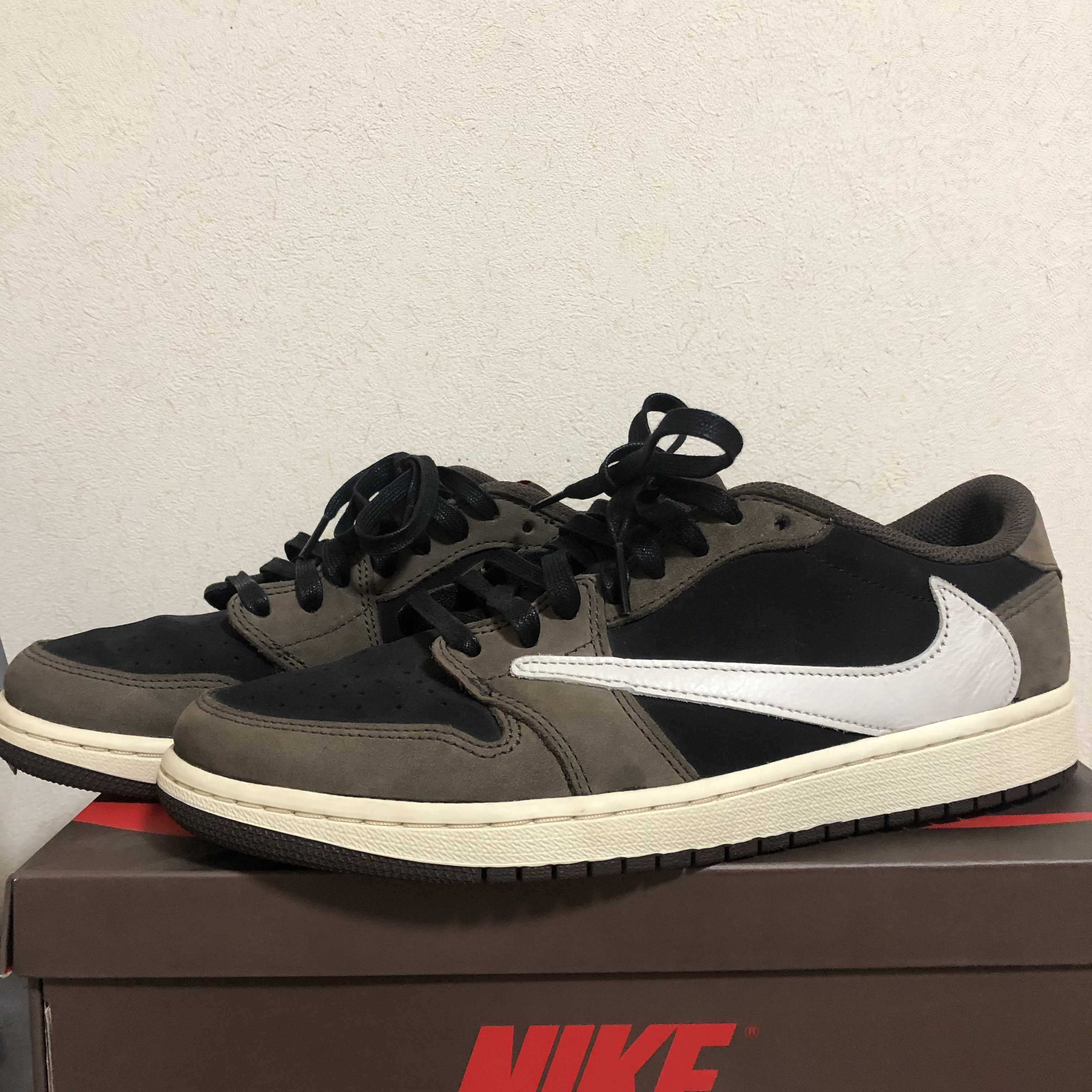 Travis Scott × Nike Air Jordan 1 Low OG SP-T "Black/Dark Mocha"