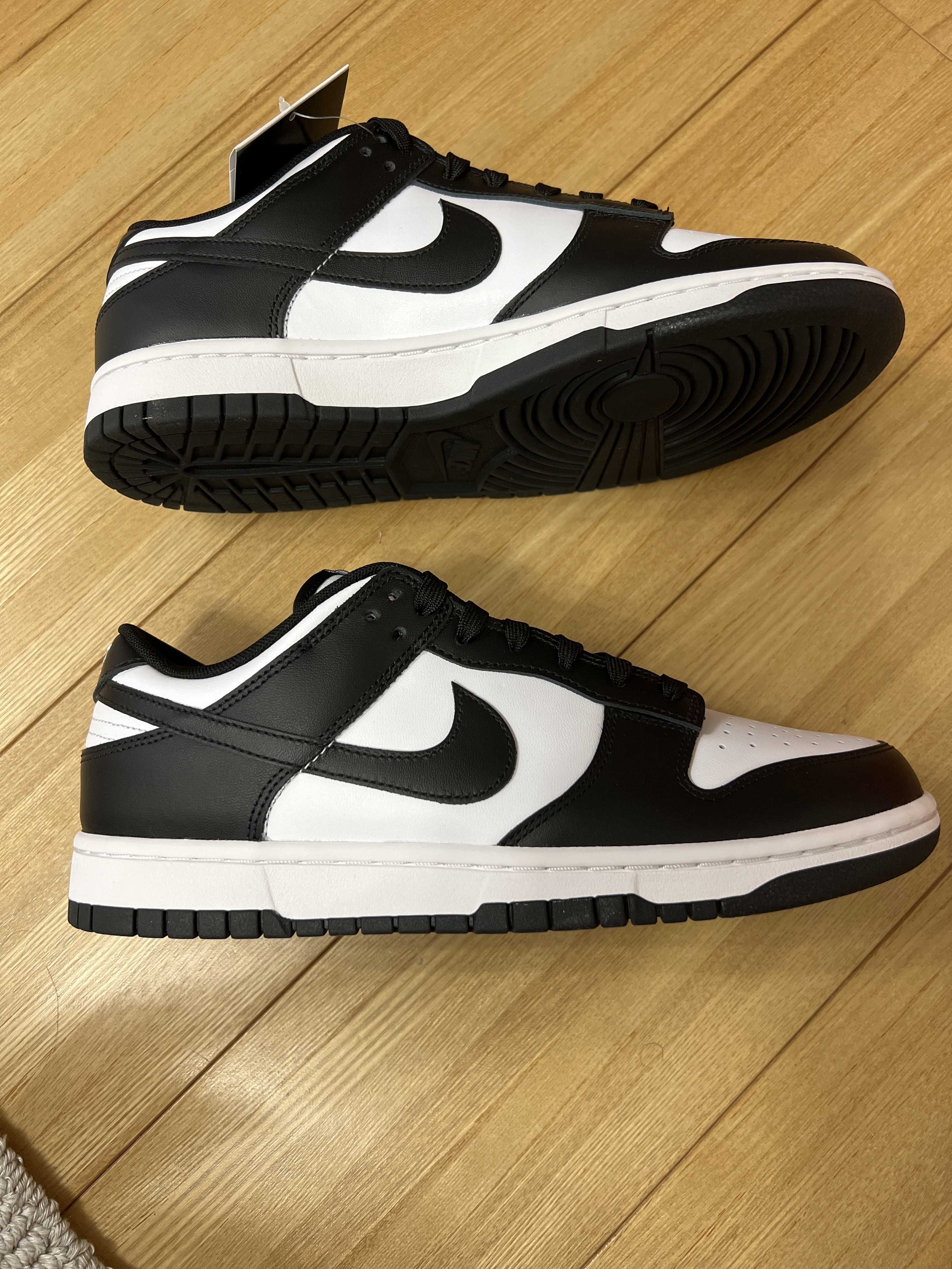 Nike Dunk Low Retro "Panda/White/Black"