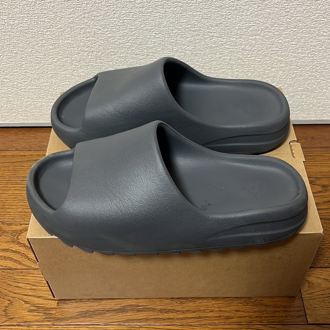 adidas YEEZY Slide 