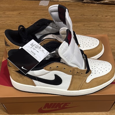 Nike Air Jordan 1 Low OG "Rookie of the Year/Sail and Golden Harvest"
