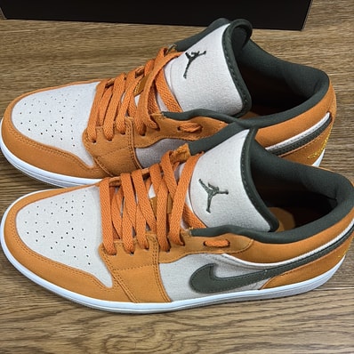 Nike Air Jordan 1 Low "Light Curry/Medium Olive"