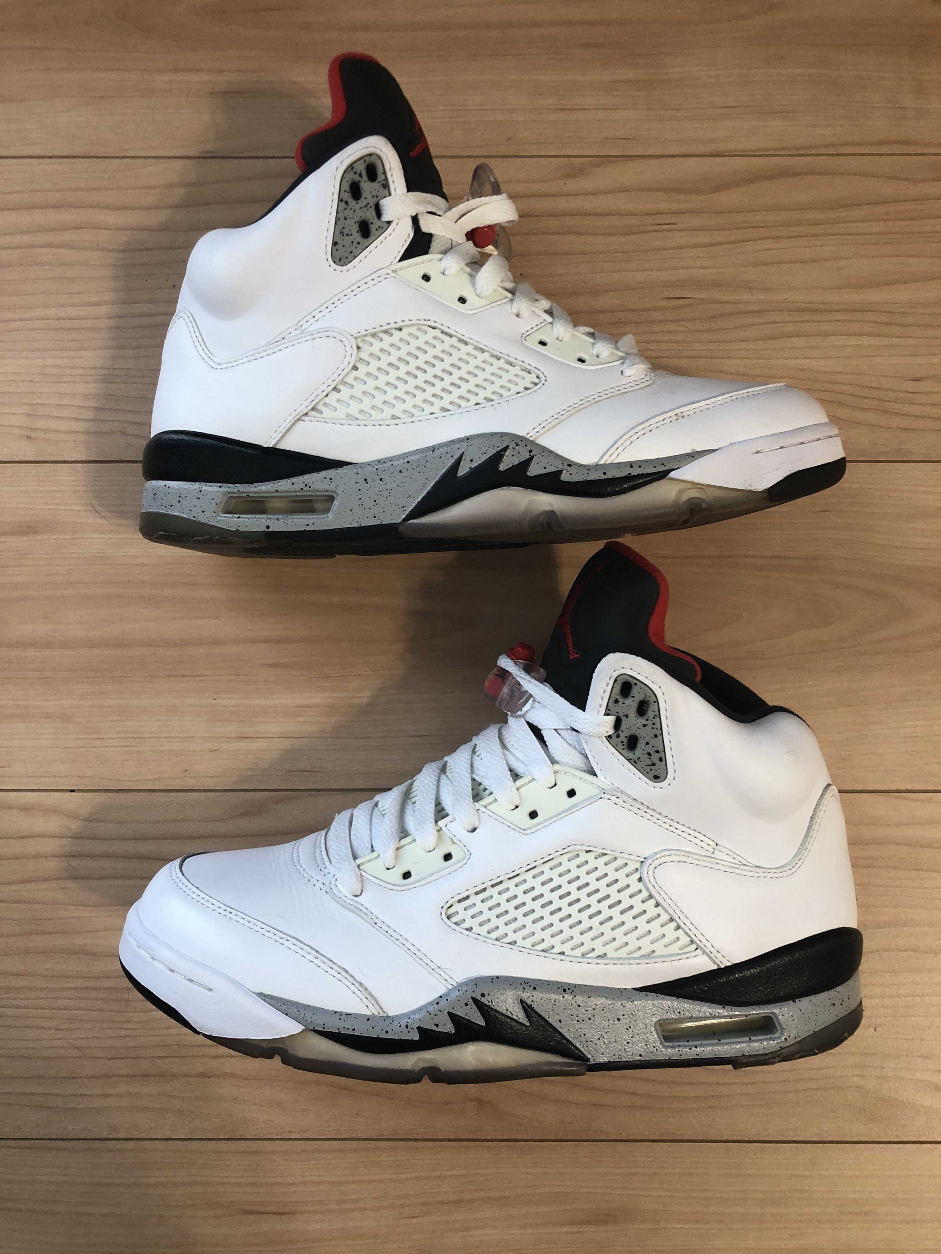 NIKE AIR JORDAN 5 RETRO "WHITE CET"