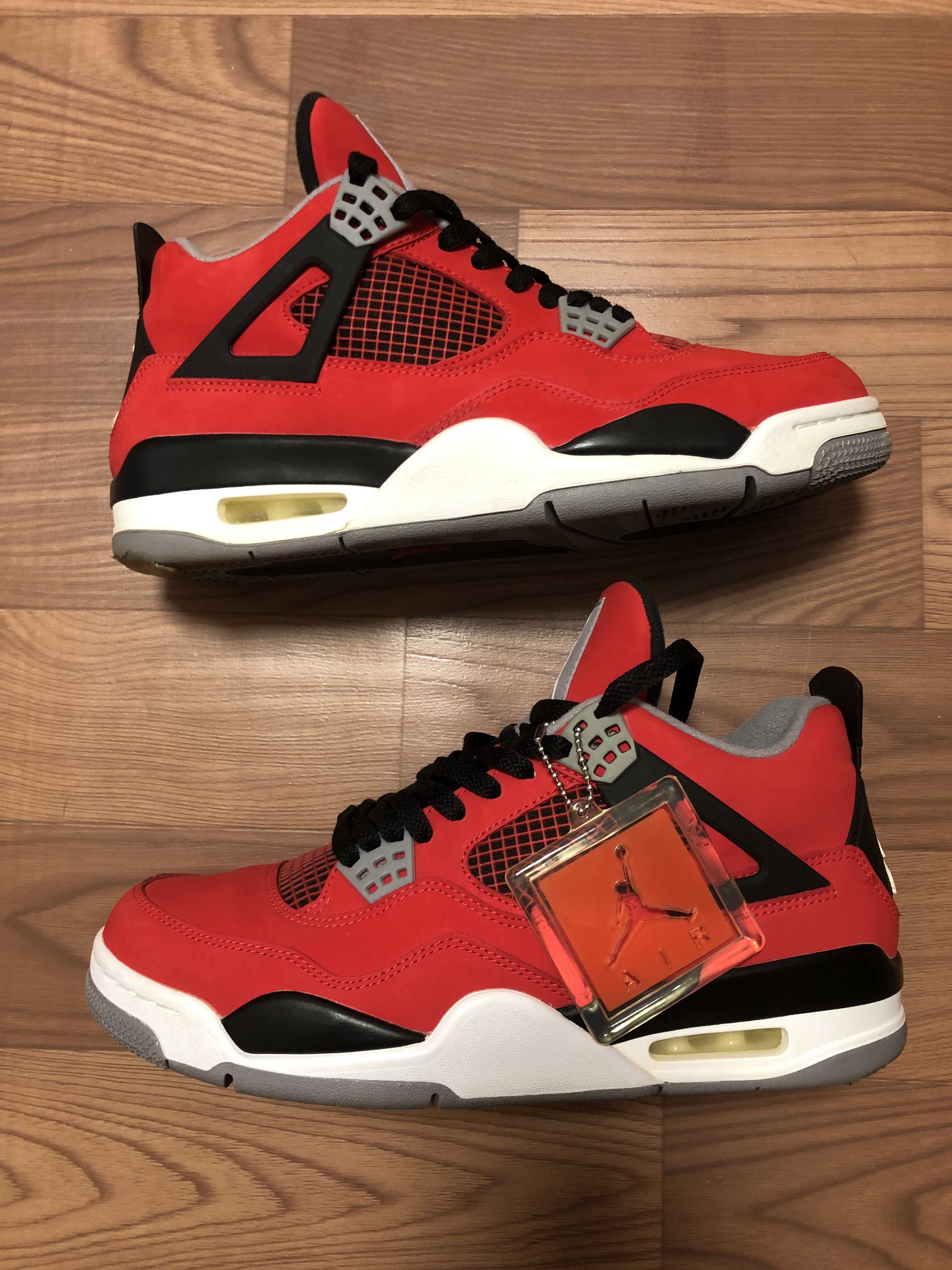 Nike Air Jordan 4 Retro "Toro Bravo"