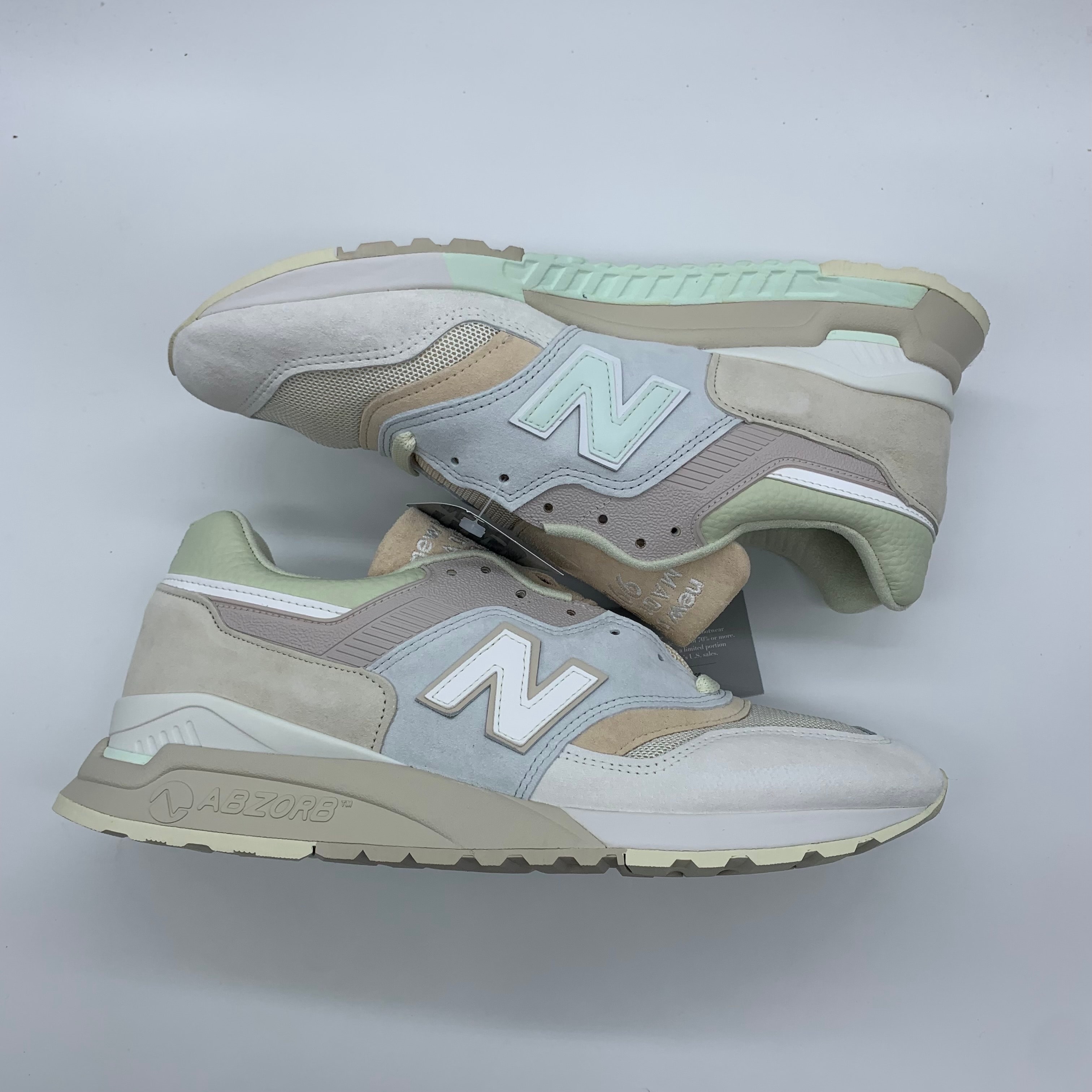 キス × ニューバランス 997.5 "イースター"