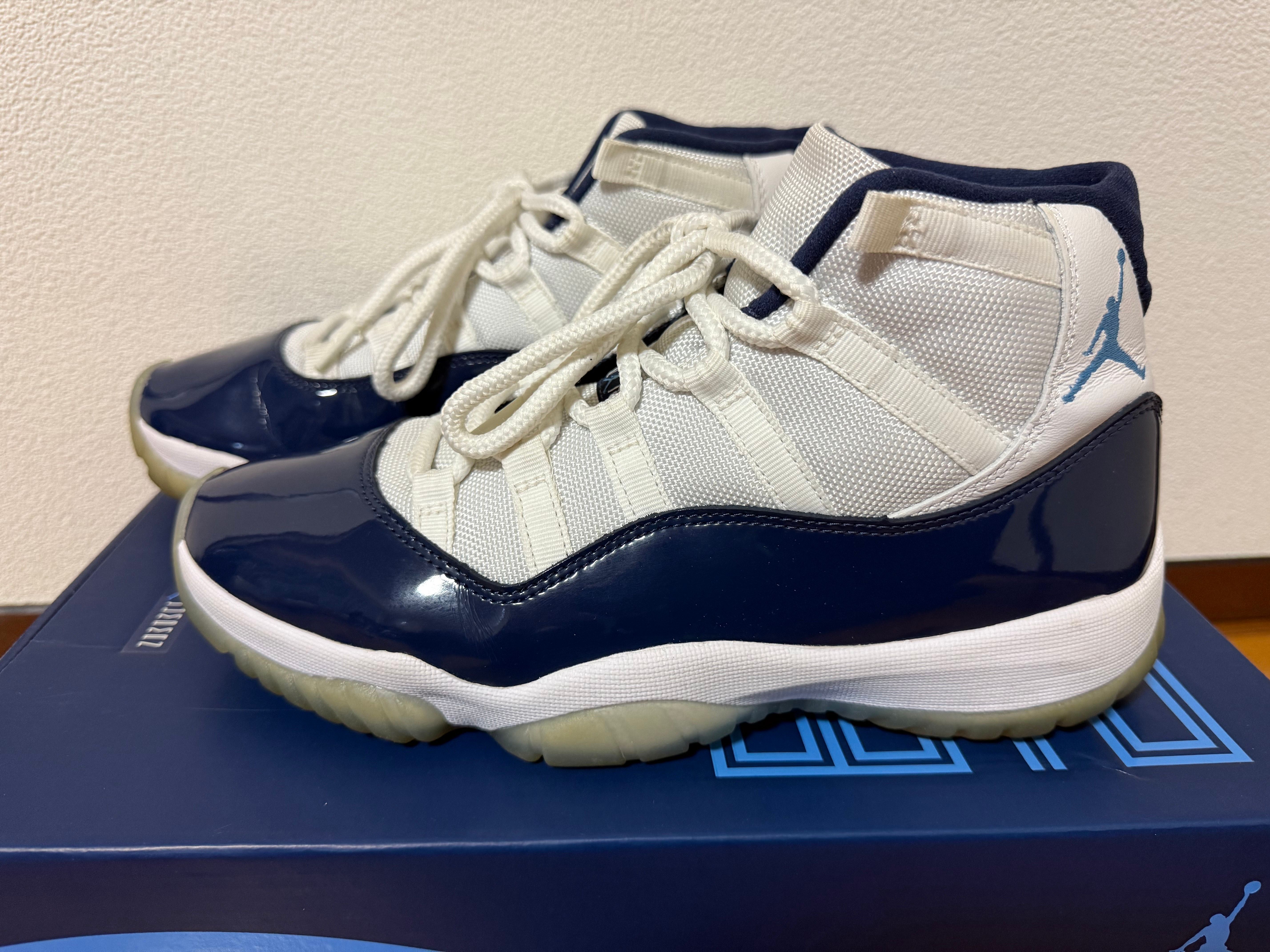 Nike Air Jordan 11 Retro "UNC Win Like 82"
