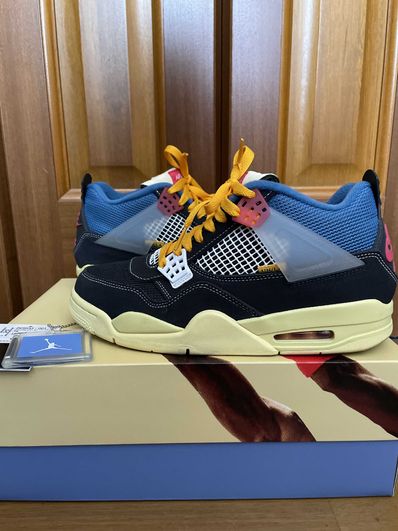 UNION × NIKE AIR JORDAN 4 "OFF NOIR"