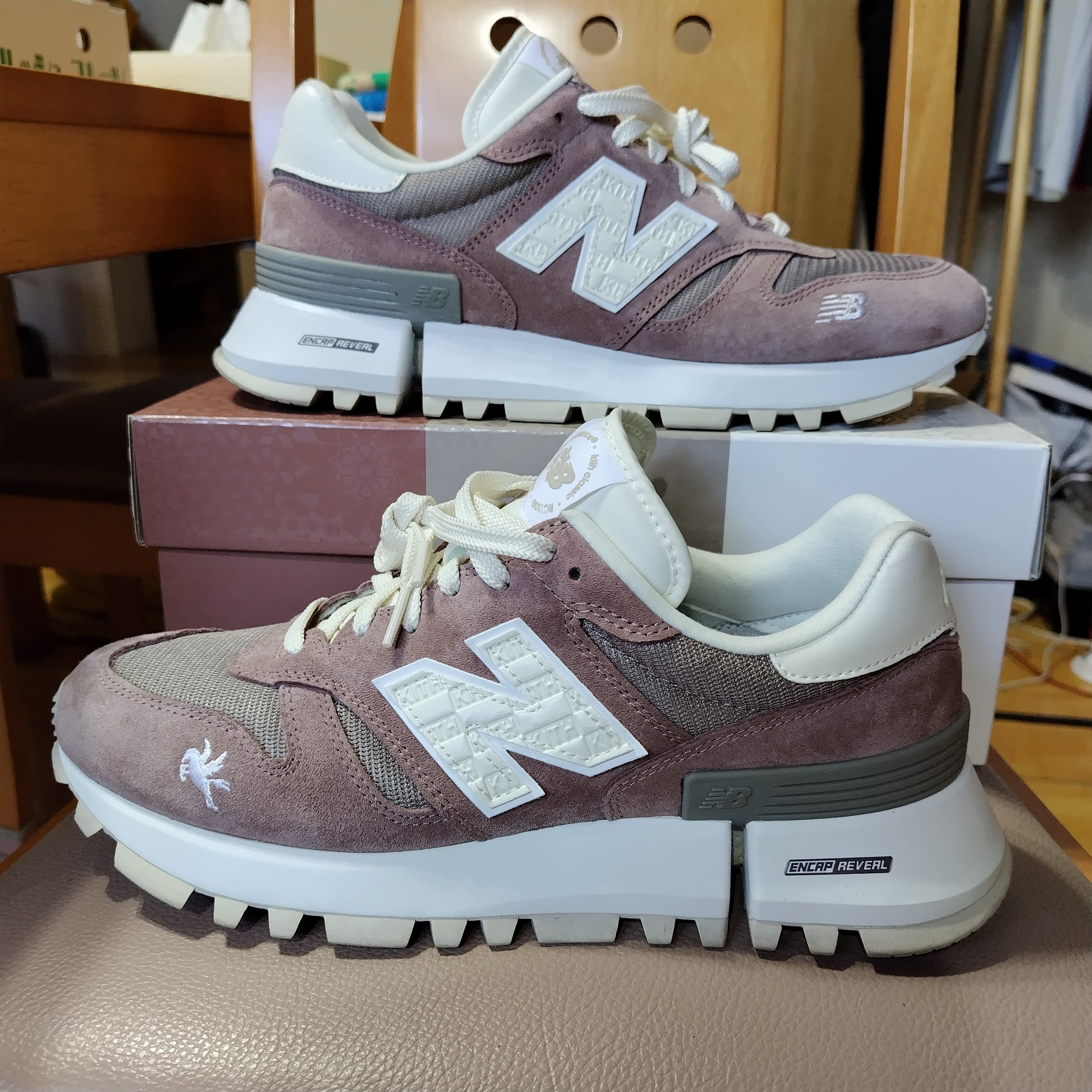 KITH Ronnie Fieg × New Balance 1300 10th Anniversary "Antler"