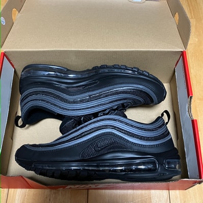 Nike Air Max 97 "Triple Black"