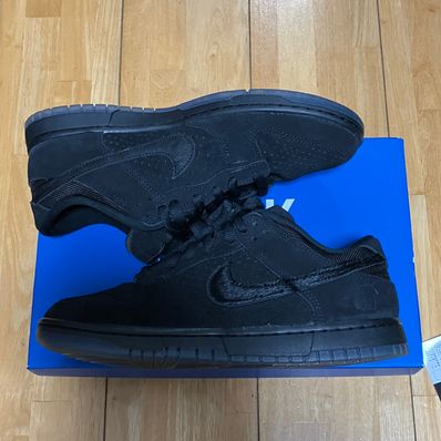 UNDEFEATED × Nike Dunk Low SP "5 ON IT"