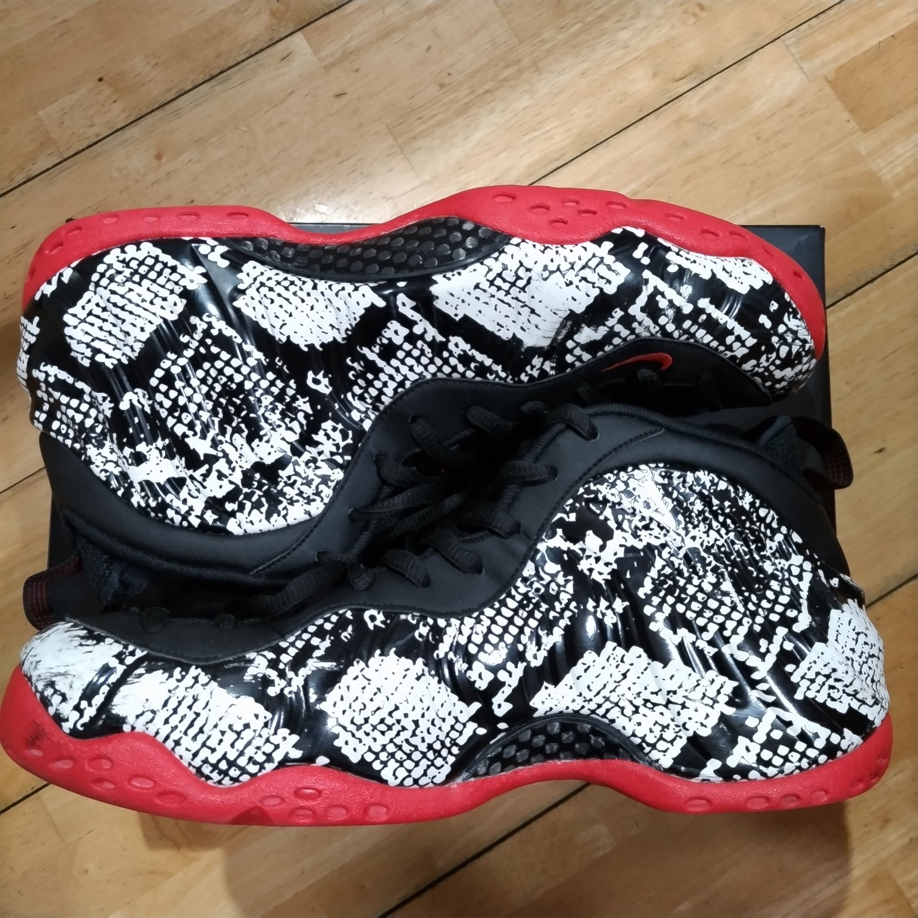 Nike Air Foamposite One "Sail/Black/Habanero Red"
