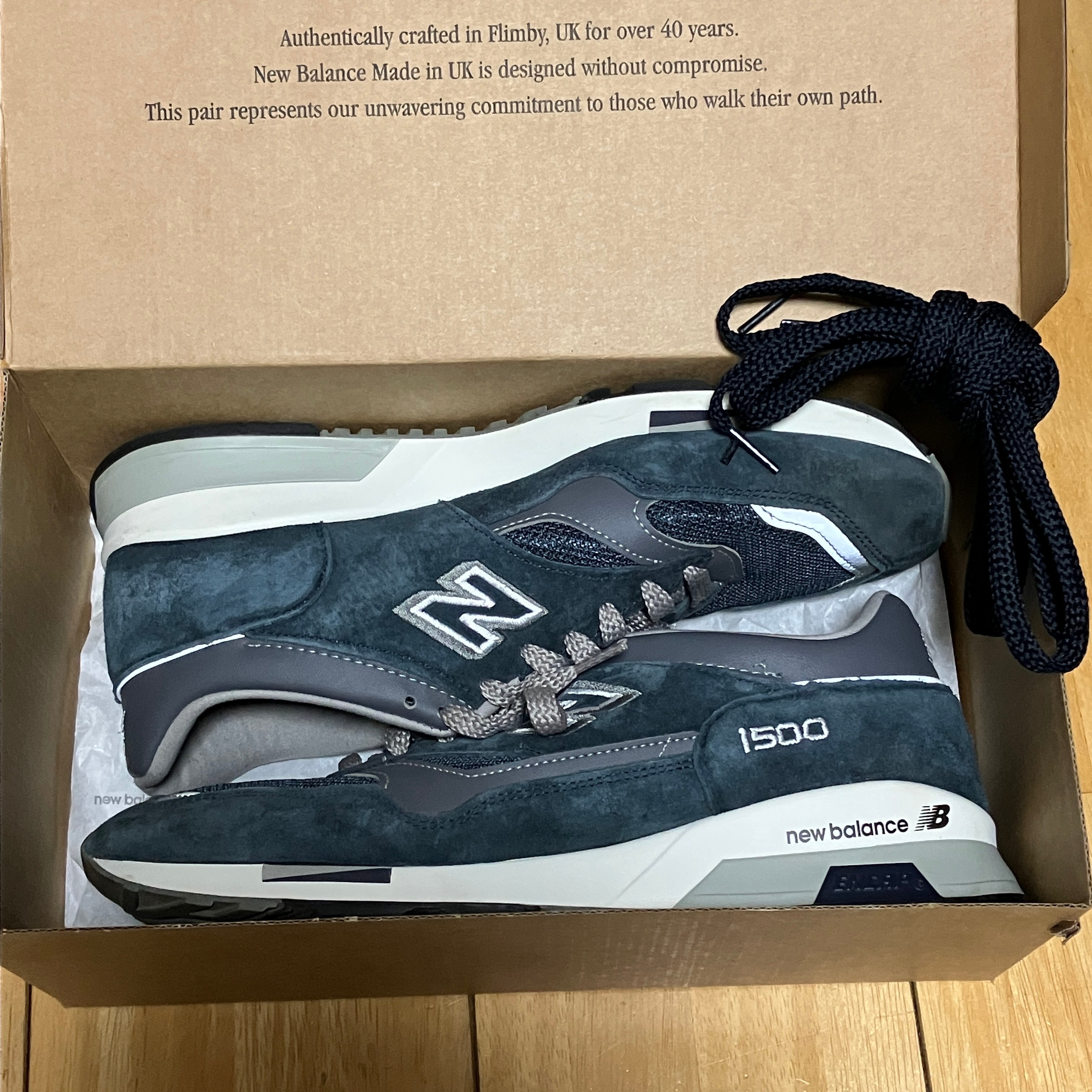 ニューバランス 1500 メイド イン UK "ネイビー"