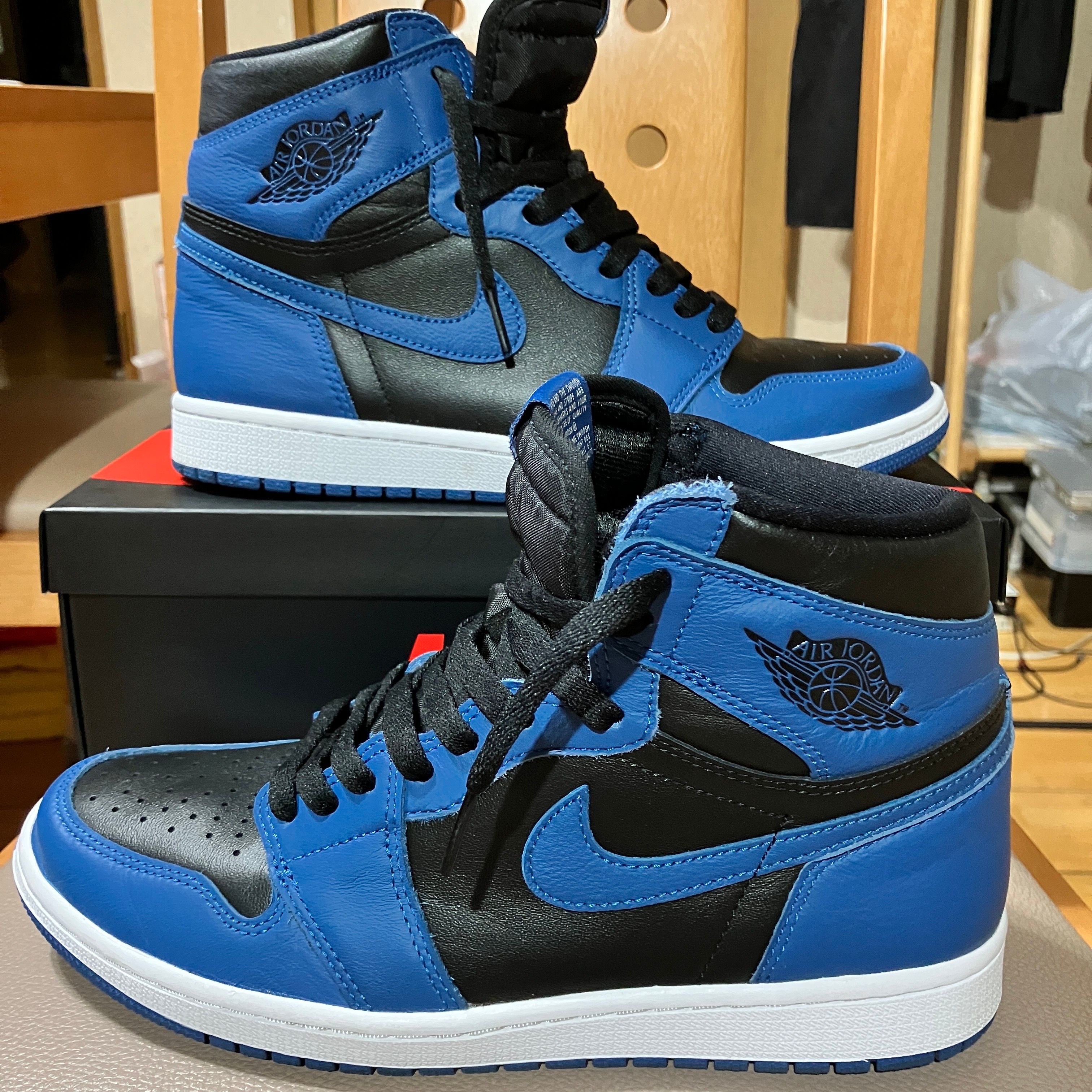 Nike Air Jordan 1 Retro High OG "Dark Marina Blue"