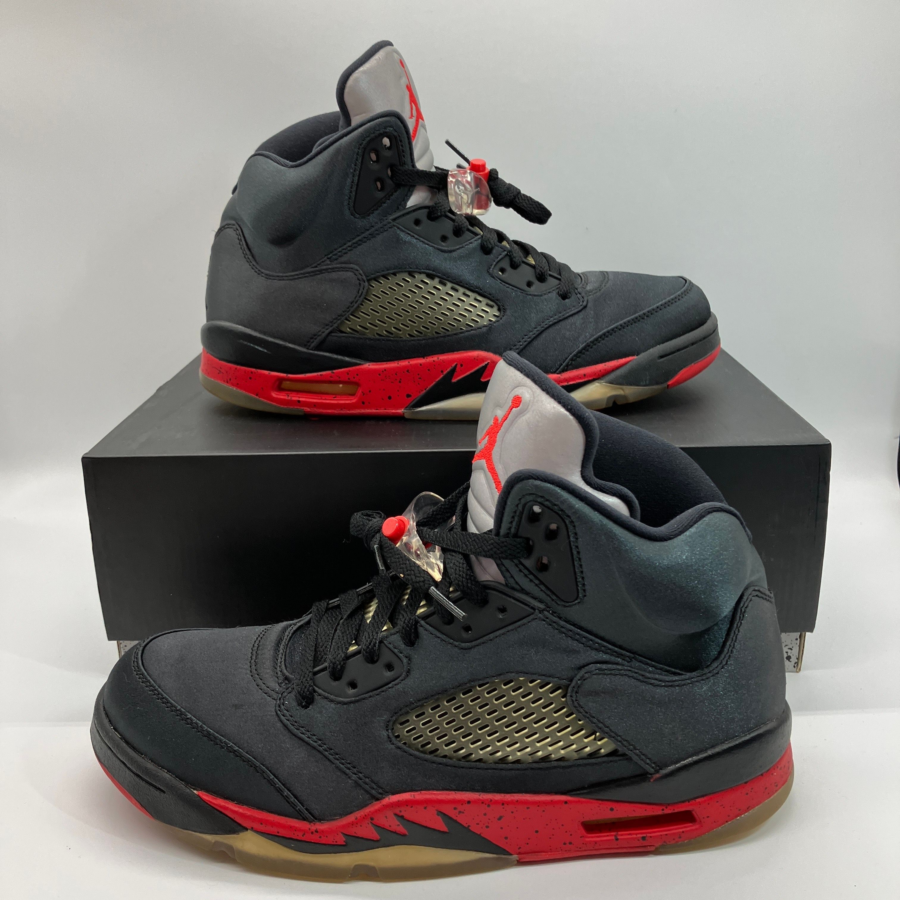 Air Jordan 5 Satin "Bred"