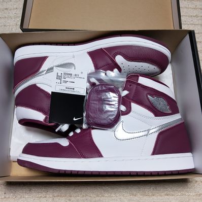 Nike Air Jordan 1 High OG "Bordeaux"