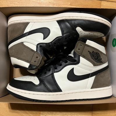 Nike Air Jordan 1 High OG "Sail/Dark Mocha/Black"