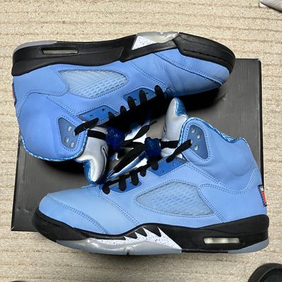 Nike Air Jordan 5 Retro SE "University Blue"