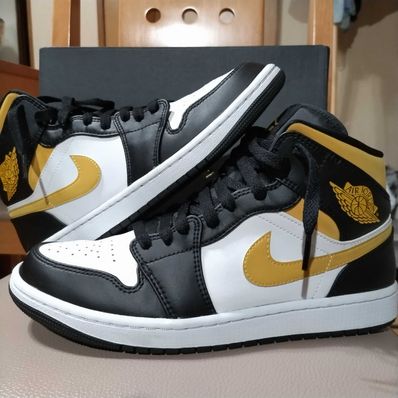 Nike Air Jordan 1 Mid "White/Pollen-Black"