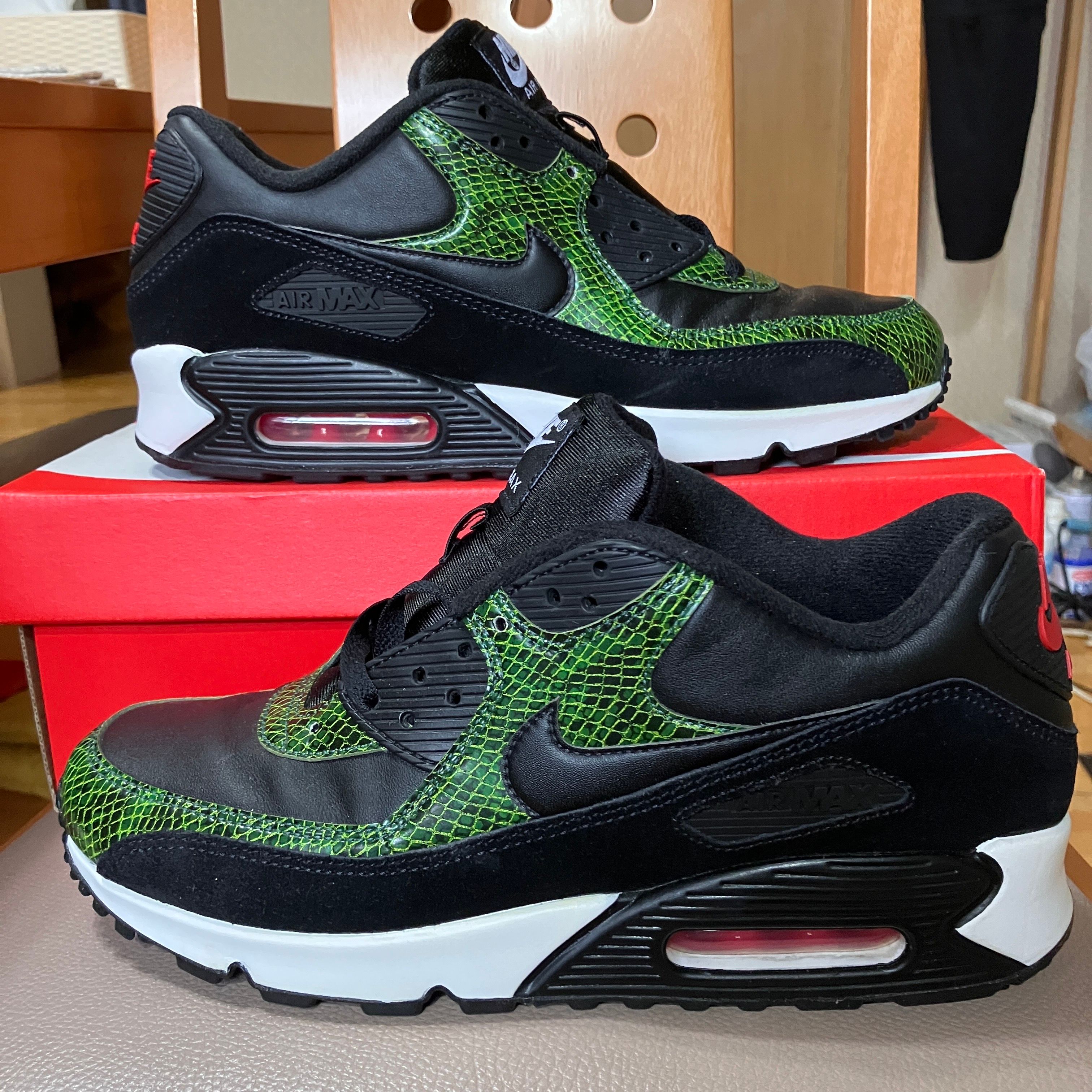 Nike Air Max 90 "Green Python"