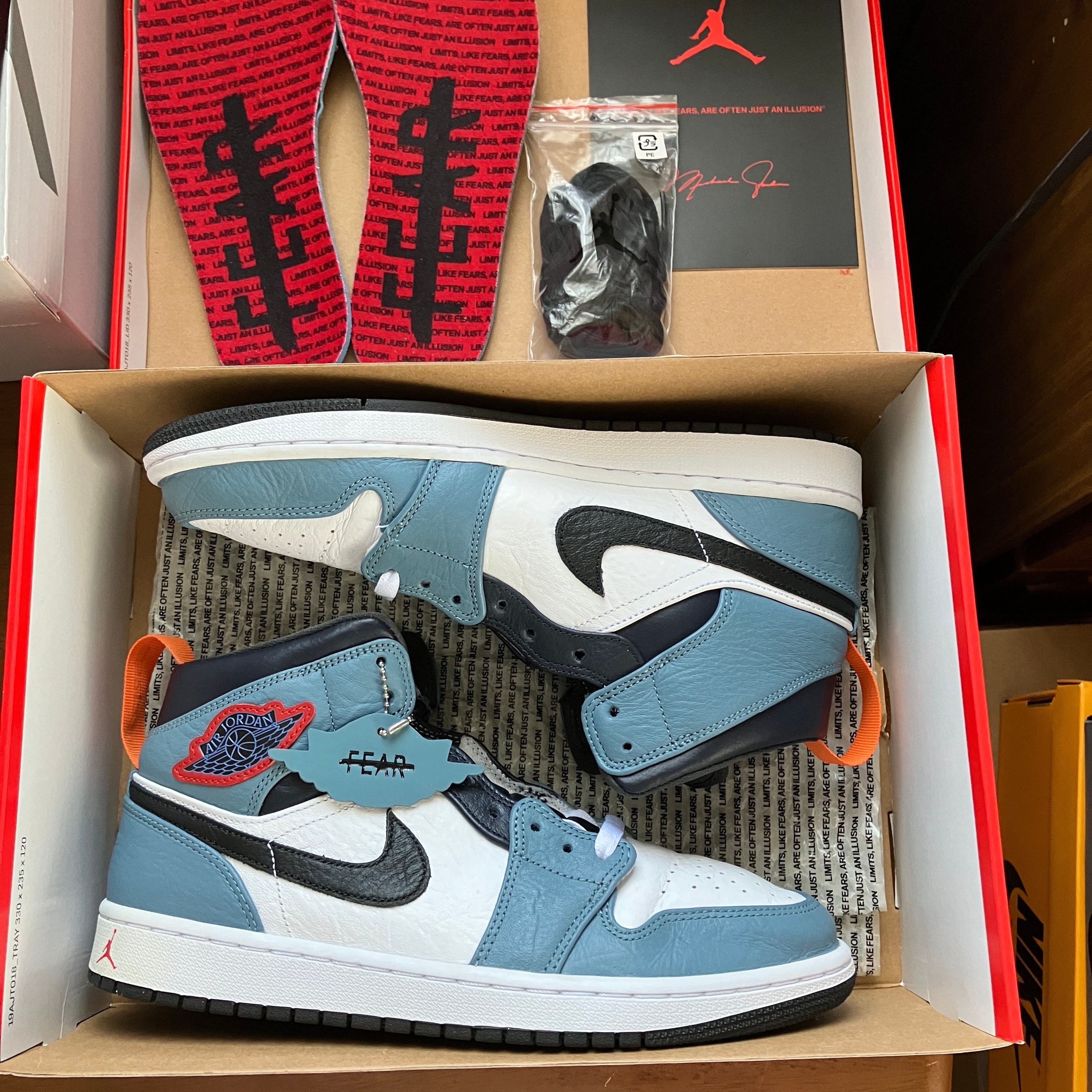 FACETASM × Nike Air Jordan 1 Mid "White/Navy"