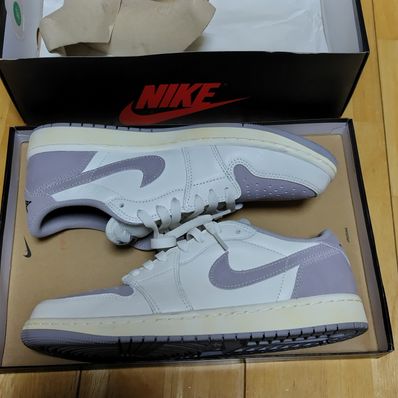 Nike Air Jordan 1 Retro Low OG "Atmosphere Grey"