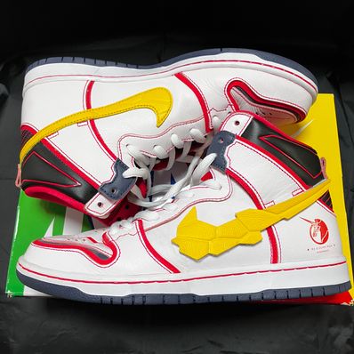 Gundam Unicorn × Nike SB Dunk High PRO QS "UNICORN"