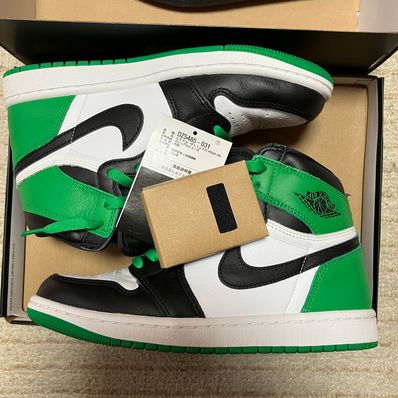 Nike Air Jordan 1 Retro High OG "Celtics/Black and Lucky Green" (2023)