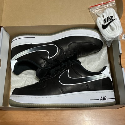 Colin Kaepernick × Nike Air Force 1 Low "Black/White"