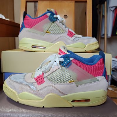 UNION × Nike Air Jordan 4 SP "Guava Ice/Light Fusion Red"