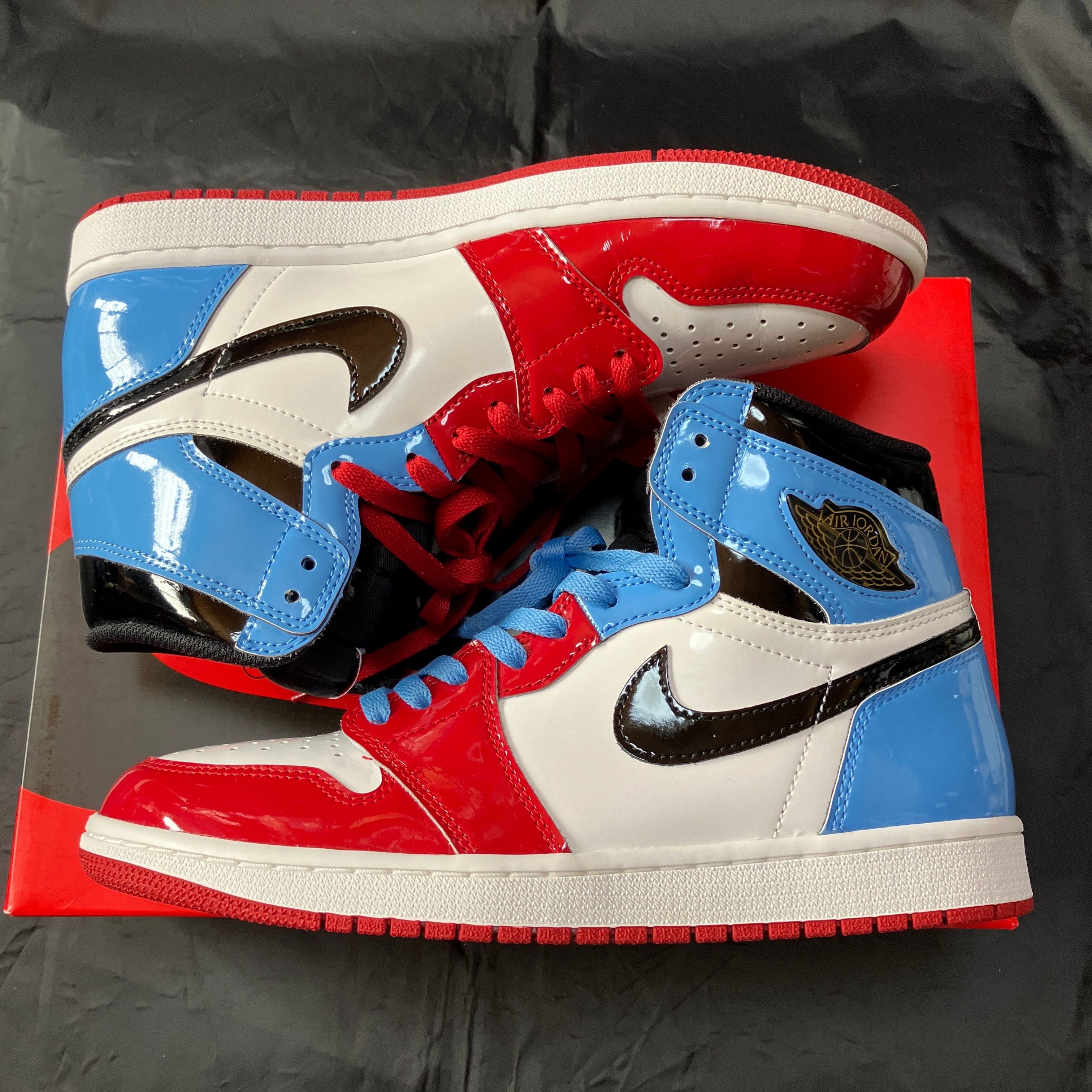 Nike Air Jordan 1 High OG "Fearless"