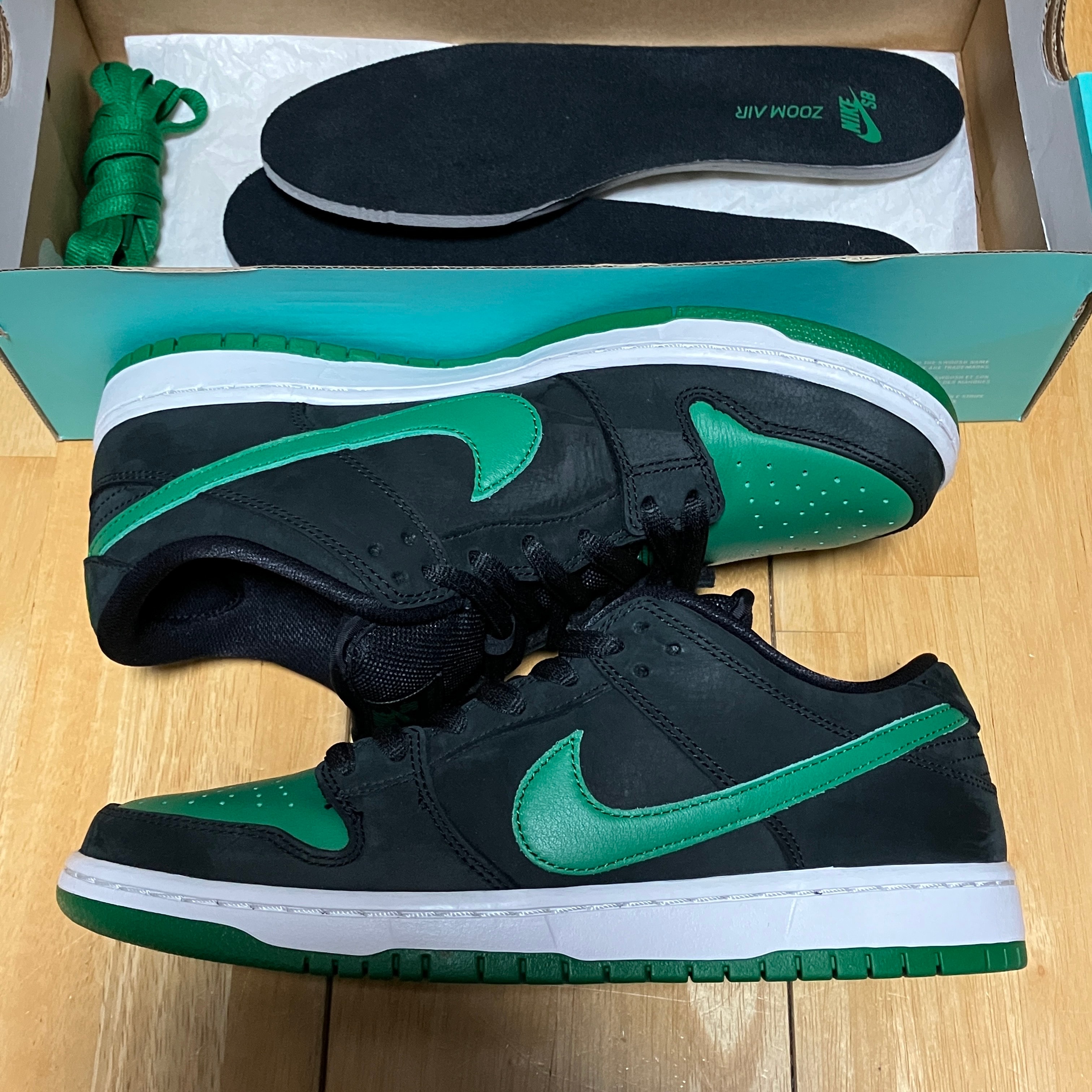 Nike SB Dunk Low PRO "Black/Pine Green"