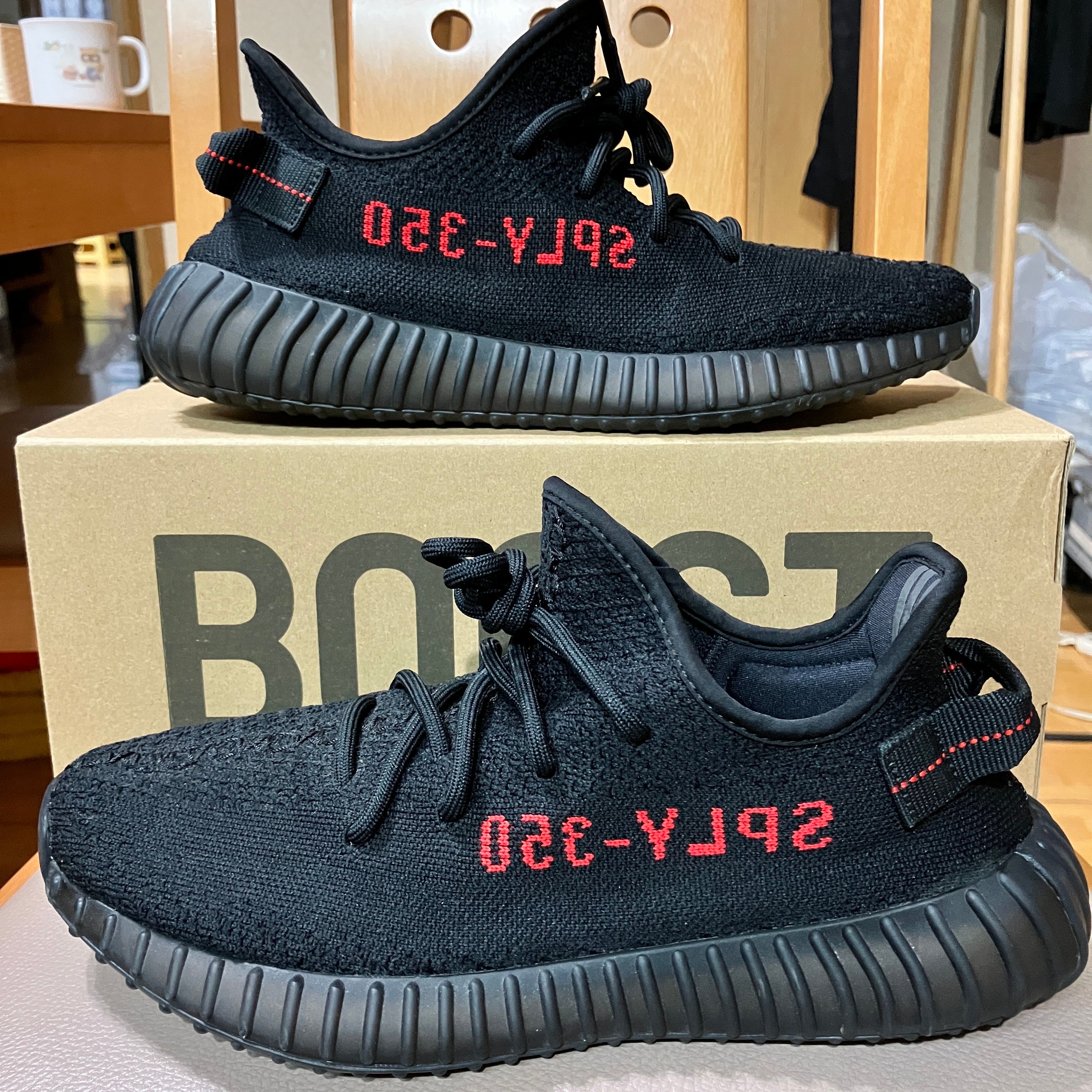 adidas YEEZY Boost 350 V2 "Core Black/Red" (2020)