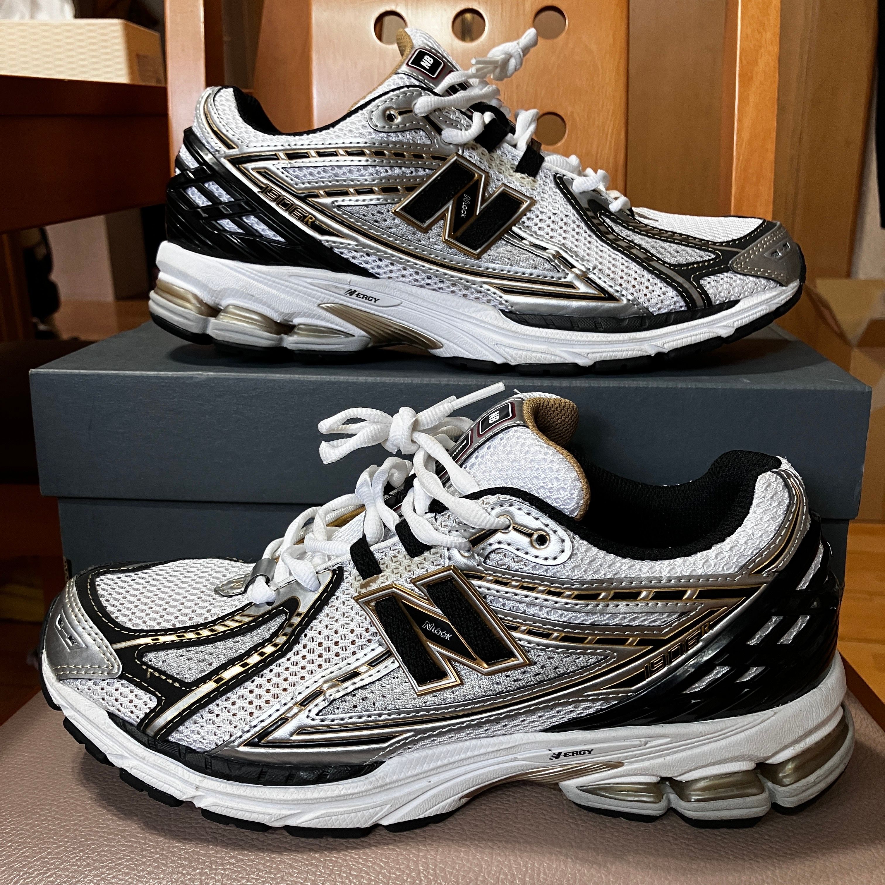 New Balance 1906R "Silver"