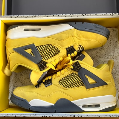 Nike Air Jordan 4 "Tour Yellow"