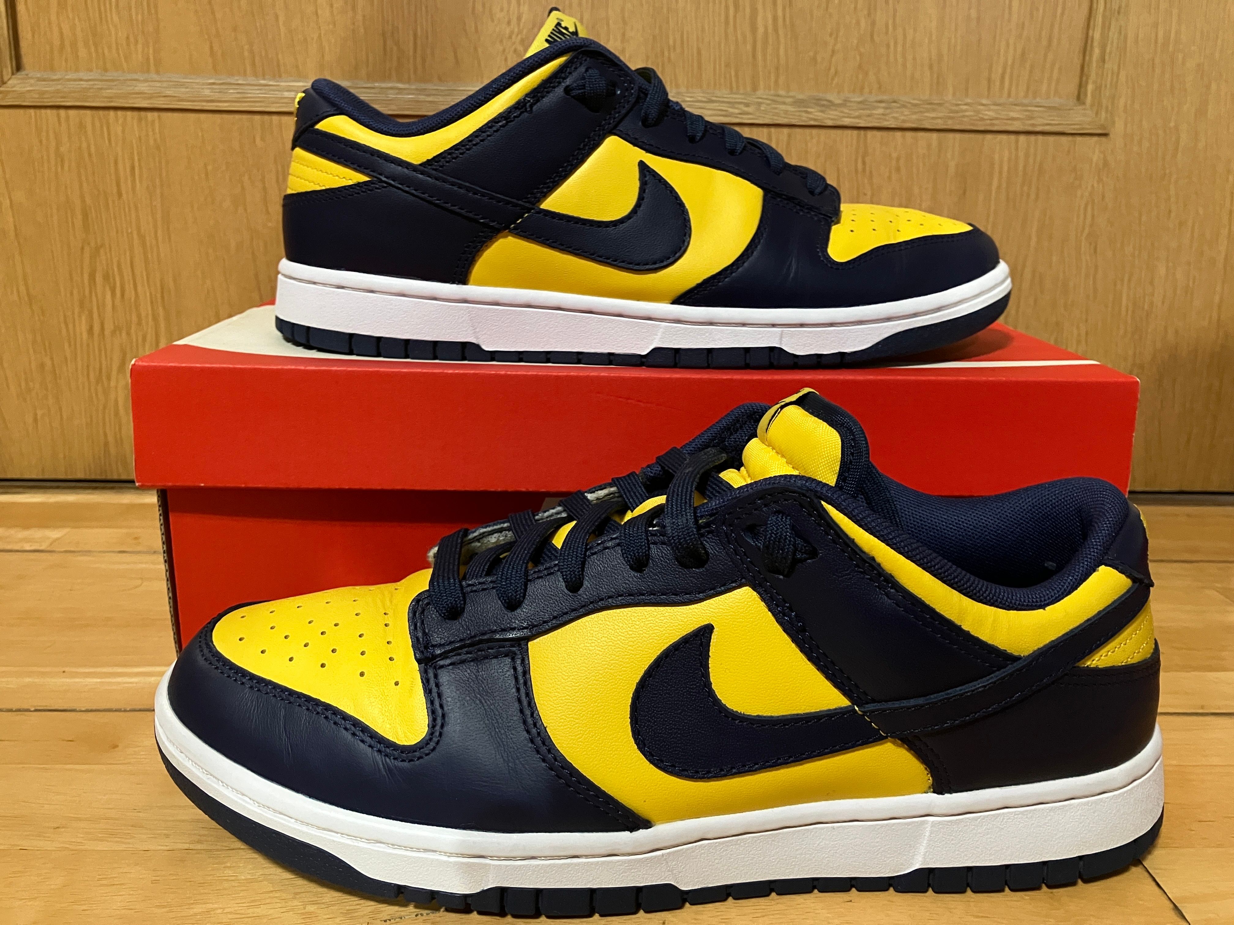 Nike Dunk Low "Michigan"