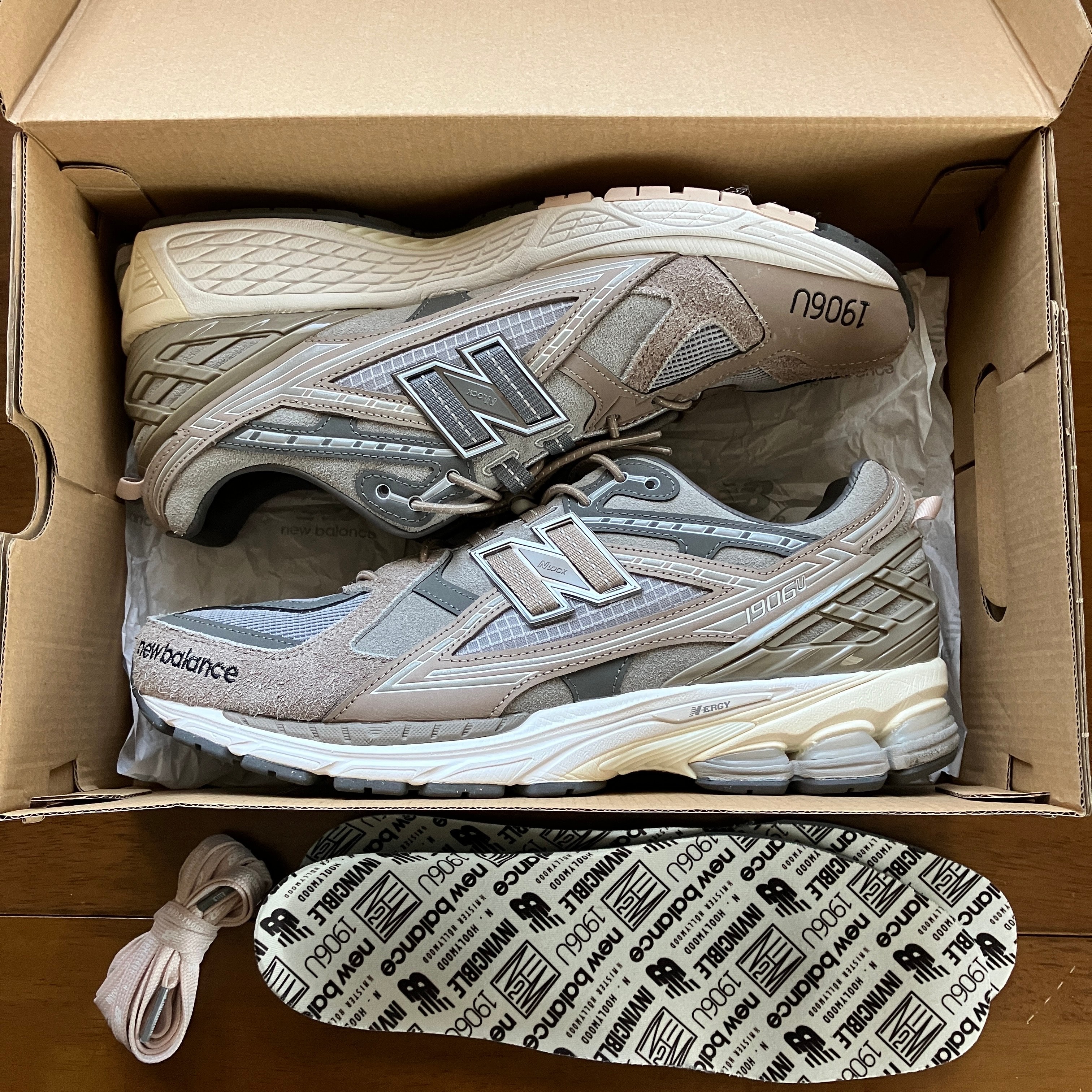 INVINCIBLE × N.HOOLYWOOD × New Balance 1906U "Gray Titan"