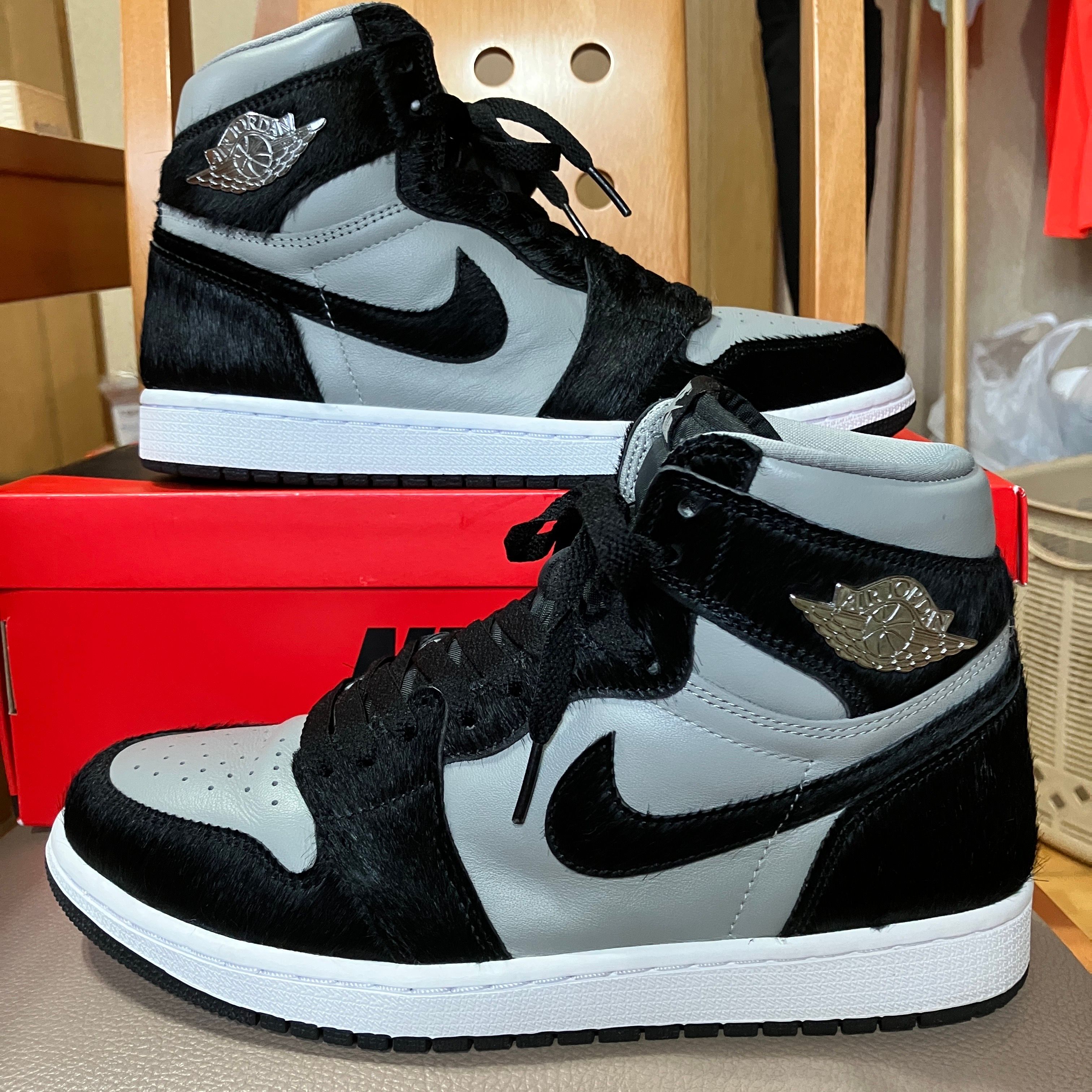 Nike Women's Air Jordan 1 Retro High OG "Medium Grey"