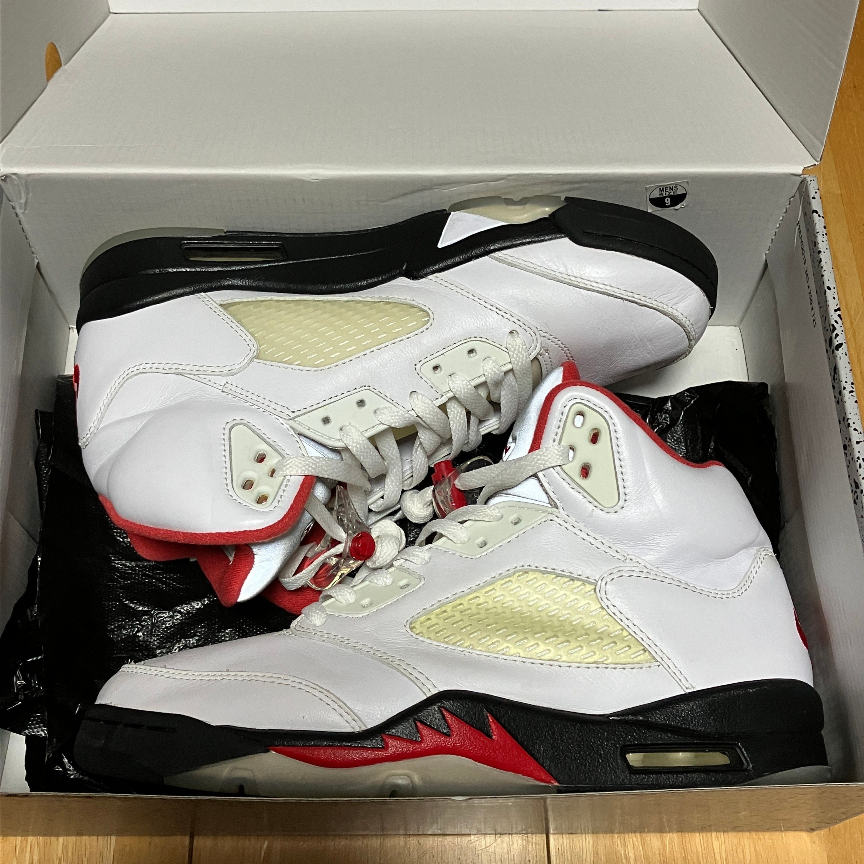 Nike Air Jordan 5 Retro "Fire Red" (2020)