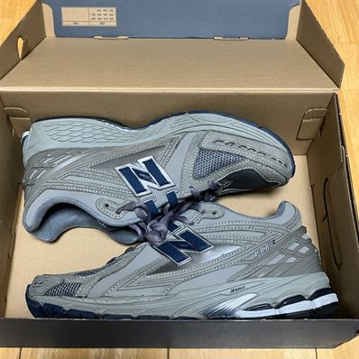 New Balance M1906R "Gray"