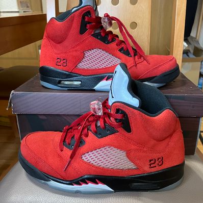 Nike Air Jordan 5 "Toro Bravo"
