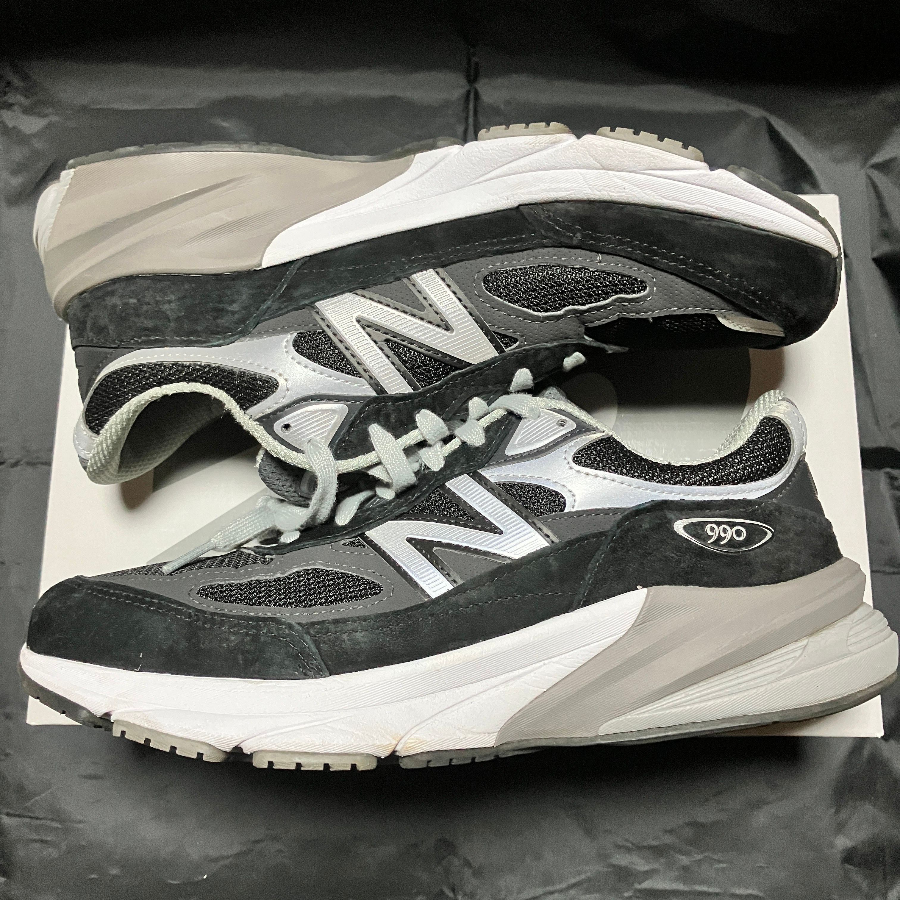 New Balance 990V6 "Black" (Heel NB Logo)
