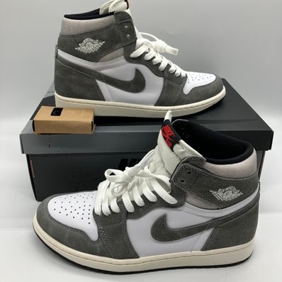 Nike Air Jordan 1 Retro High OG "Black and Smoke Grey"