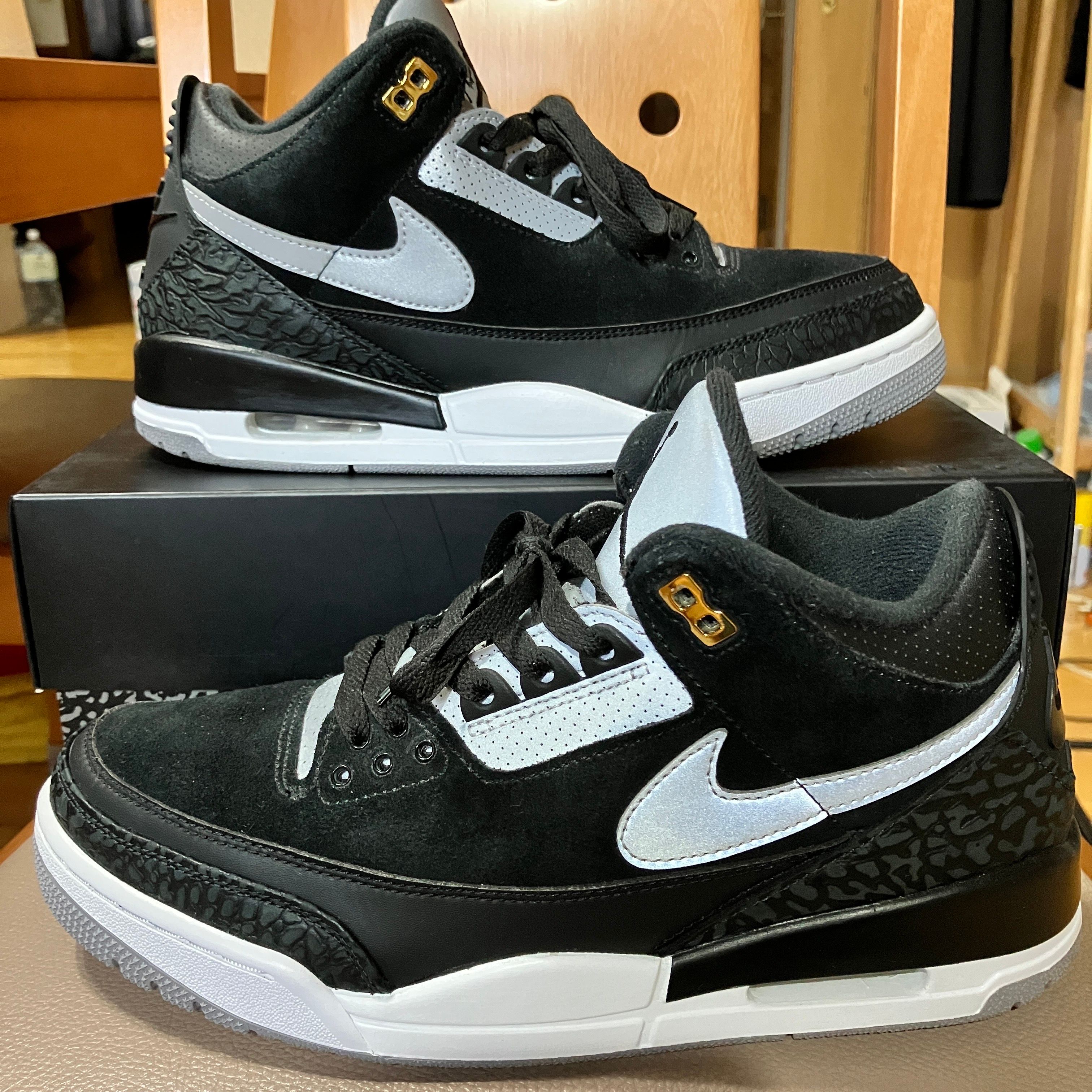 Nike Air Jordan 3 Retro Tinker "Black/Cement Grey"