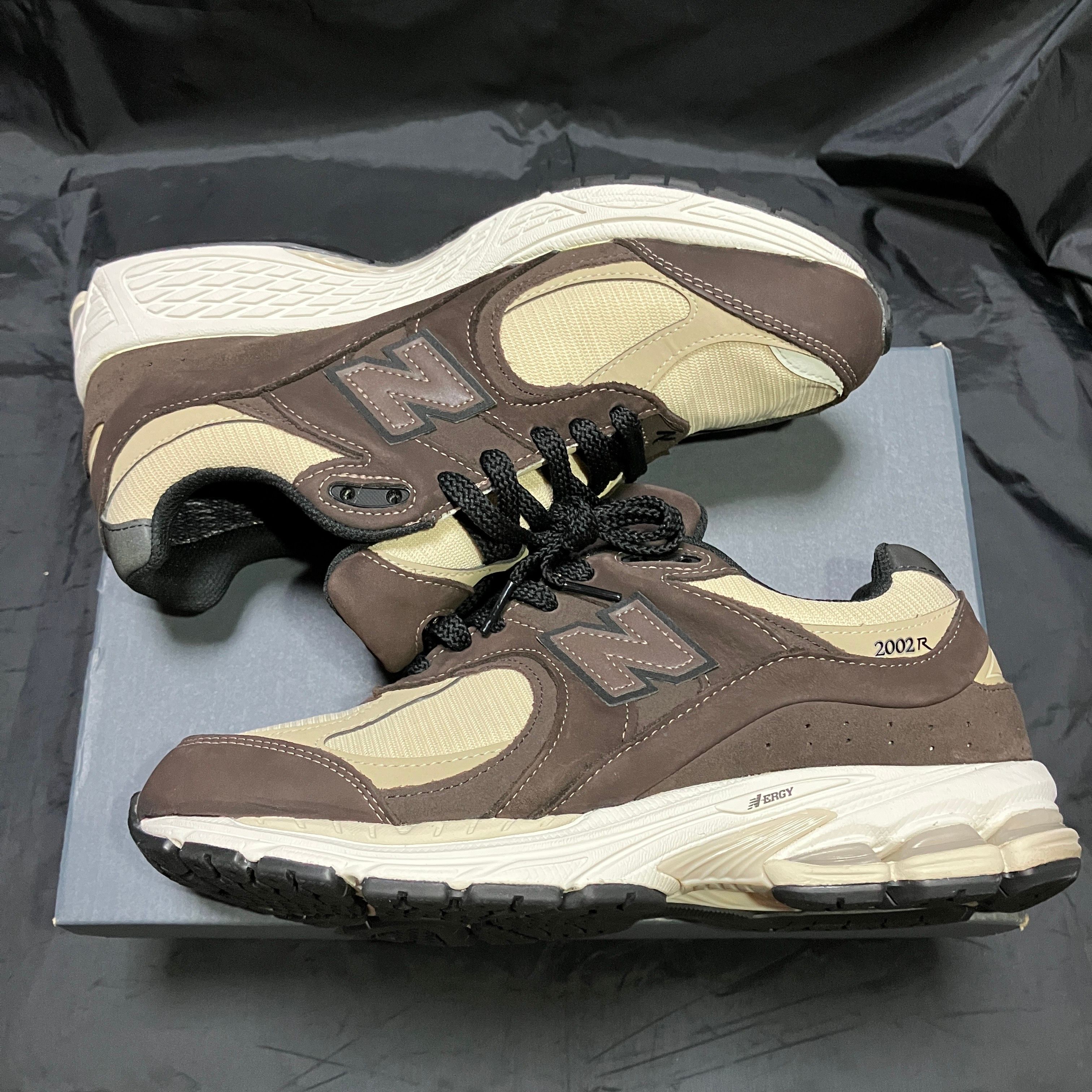 New Balance 2002R GORE-TEX "Black Coffee"
