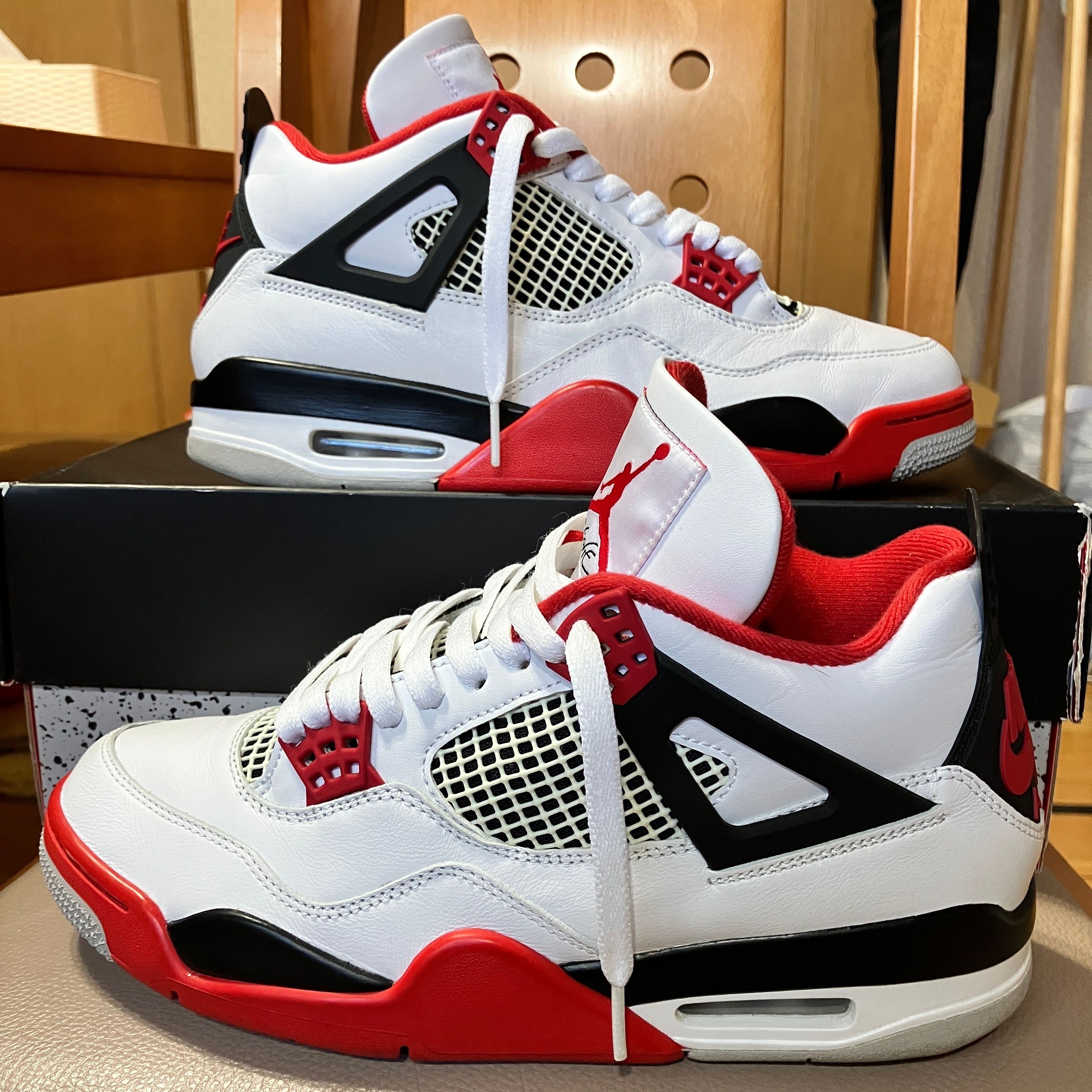 Nike Air Jordan 4 Retro OG "Fire Red" (2020)