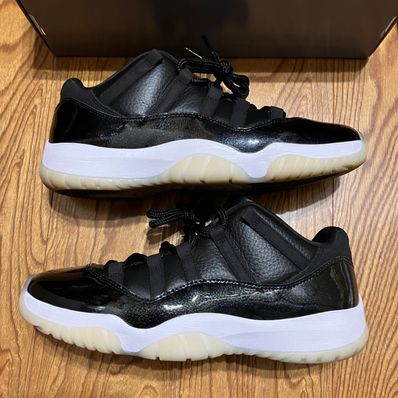 Nike Air Jordan 11 Low "72-10"